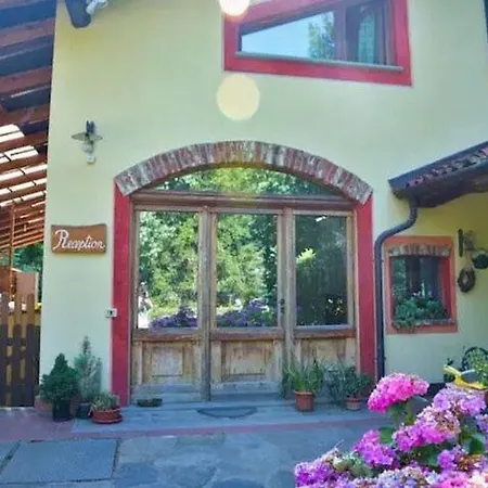 فندق مبيت وإفطار La Poiana 3*